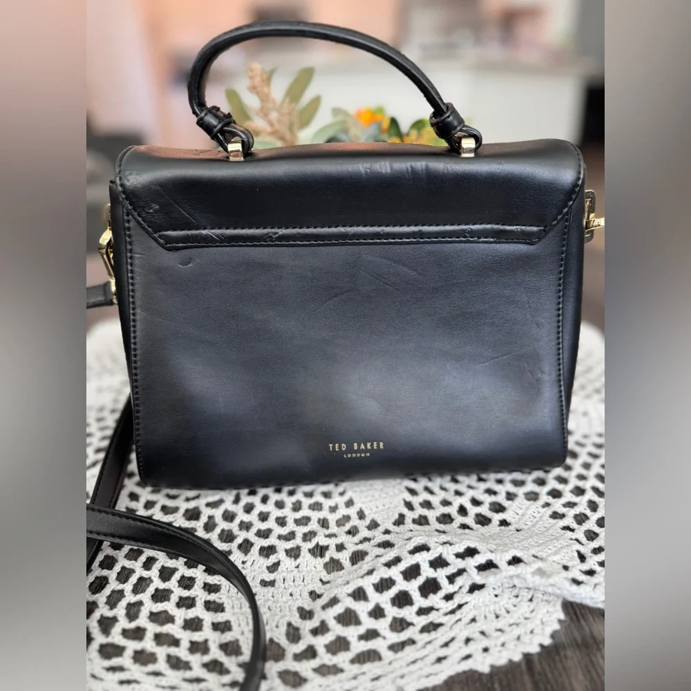 Ted Baker Black Floral Appliqué Satchel Crossbody Bag - Picture 4 of 16
